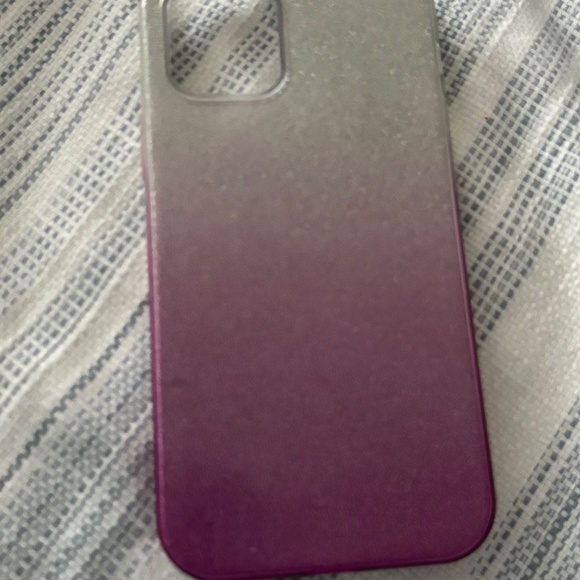 iPhone 12 Pro Cases - Picture 9 of 12